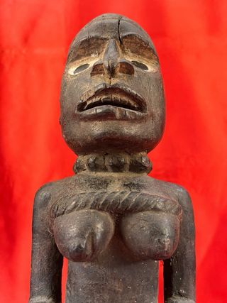 Estatuilla de maternidad Pfemba etnia Bakongo