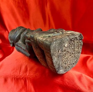 Estatuilla de maternidad Pfemba etnia Bakongo