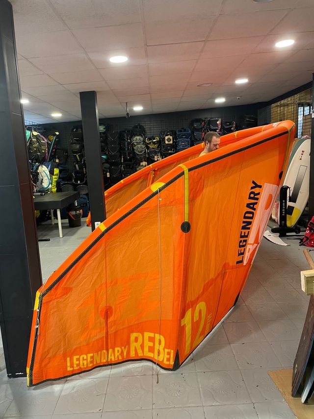 KITE NORTH REBEL 12m 2013 con BARRA