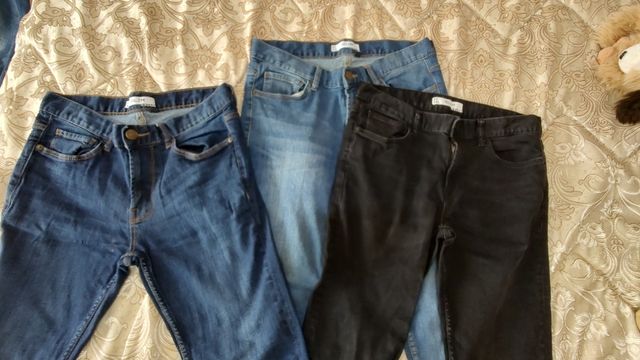 Jeans uomo Kiabi nero, blu e azzurro