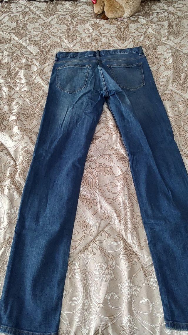 Jeans uomo Kiabi nero, blu e azzurro