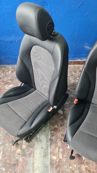 Asientos Mercedes Clase C W205