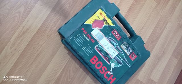 Lijadora Bosch PSS 250 AE