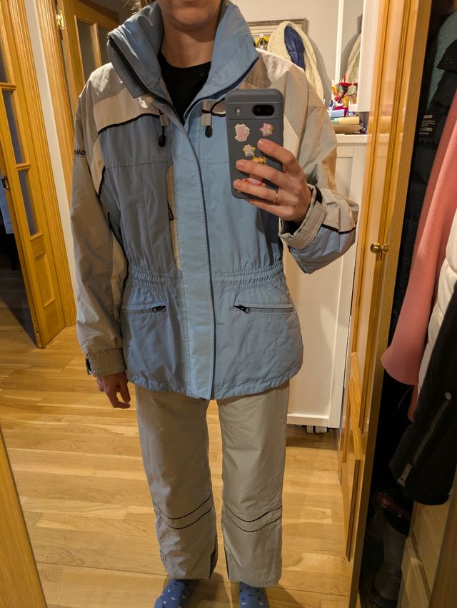 Anorak + pantalon de esqui + forro polar