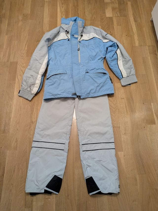 Anorak + pantalon de esqui + forro polar