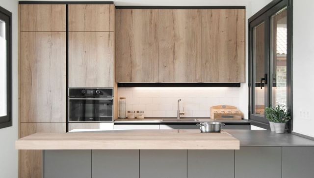 Cocinas, instalacion y reparacion. Carpintero prof