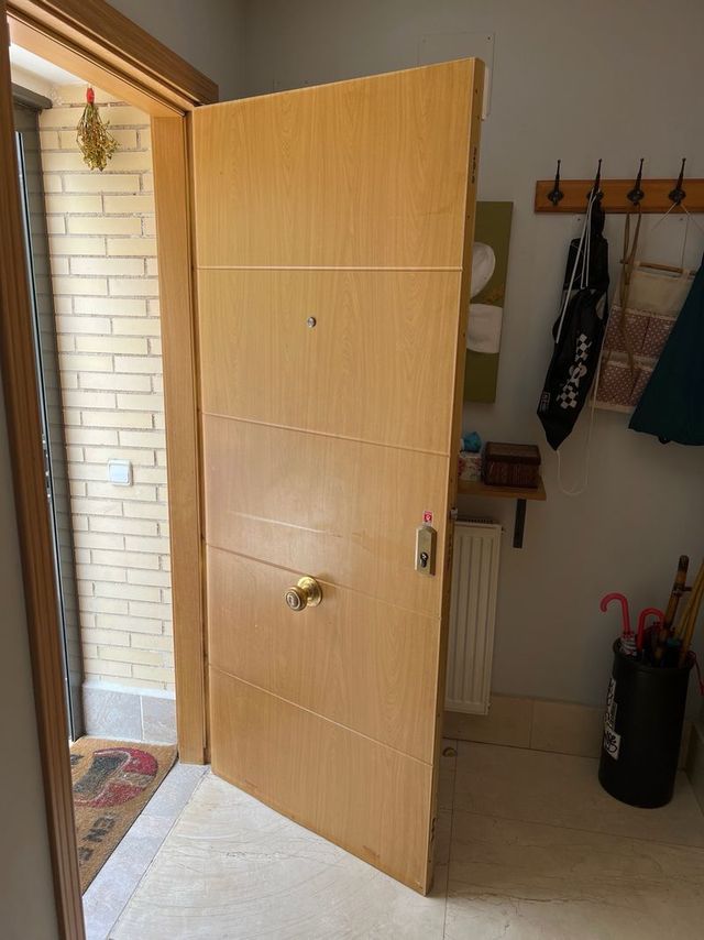 Instalacion y reparacion todo tipo de puertas