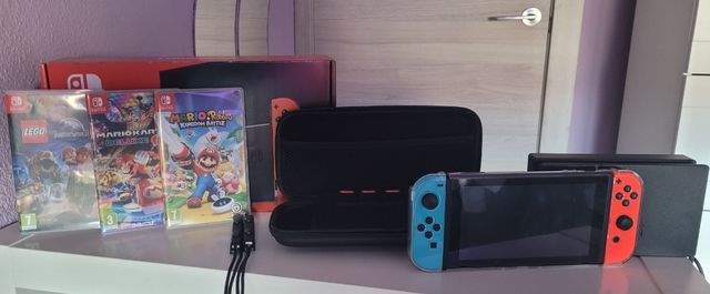 Pack Nintendo Switch 2021  con accesorios y juegos