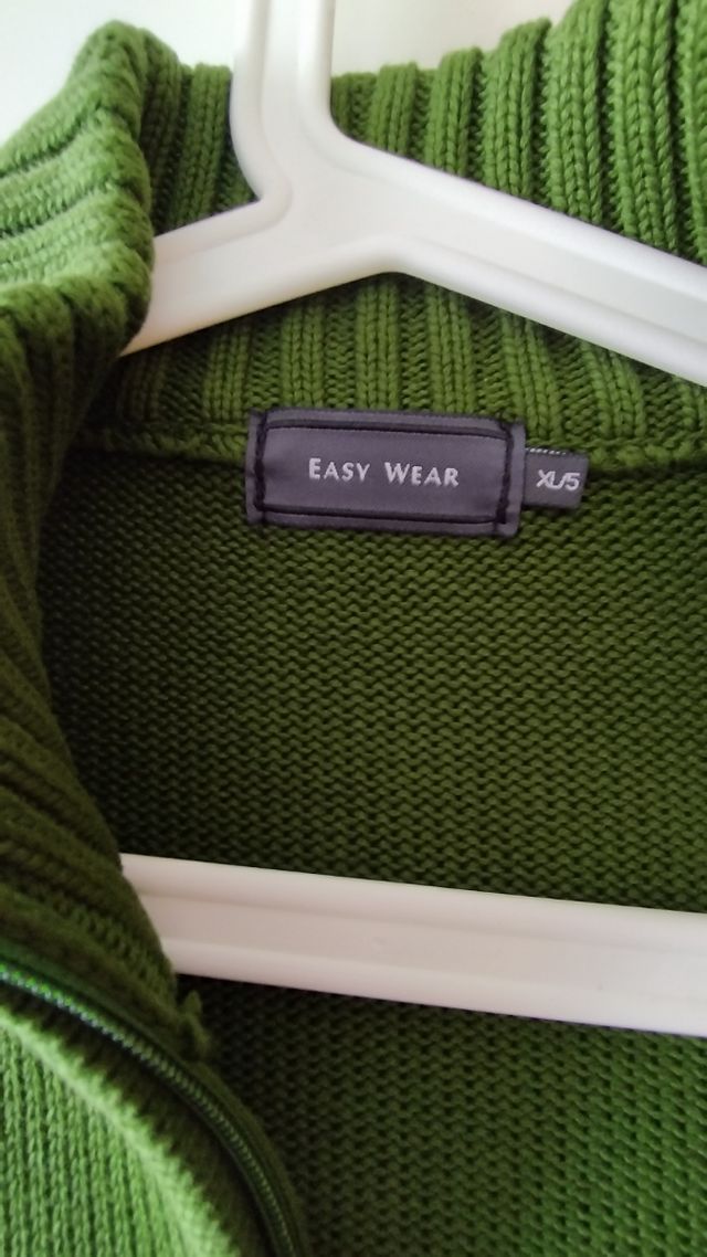 CHAQUETA DE HOMBRE DE PUNTO CORTE IN