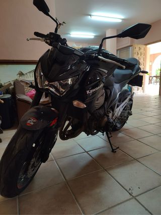 KAWASAKI Z800 Limitada A2