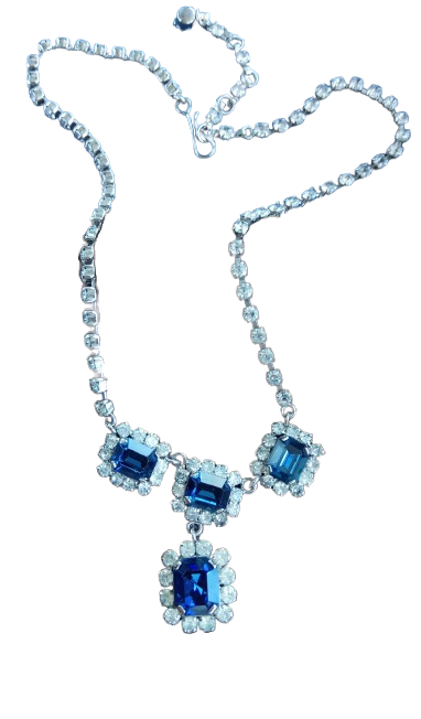 Collares con colgantes varios modelos