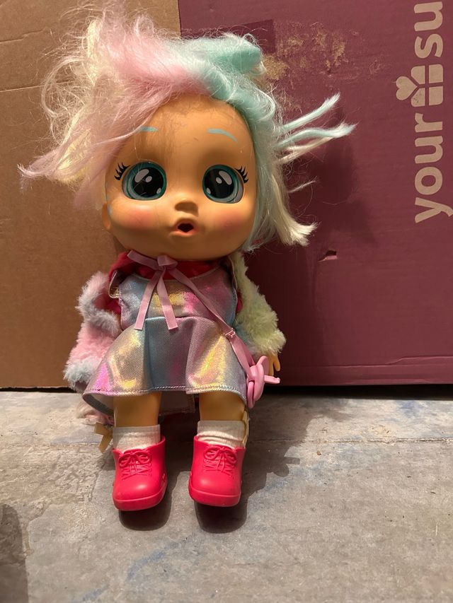 Bebé llorón grande