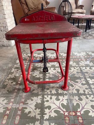 Mesa bascula antigua