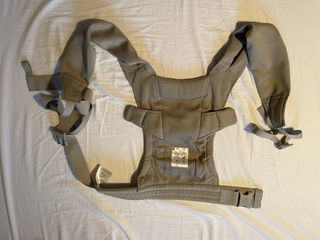 Mochila porteo ergobaby embrace