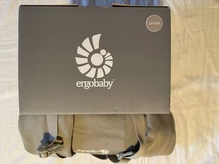 Mochila porteo ergobaby embrace