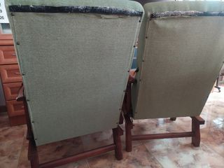 2  SILLONES  BALANCINES