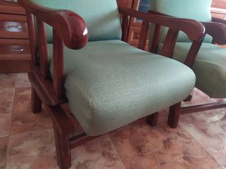 2  SILLONES  BALANCINES