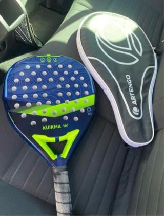 Pala padel con funda