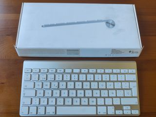 Teclado APPLE Bluetooth (Wireless Keyboard)