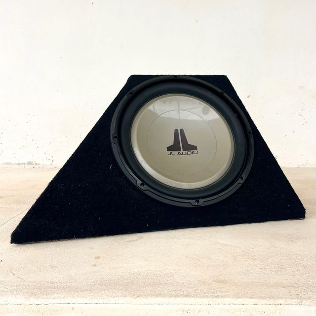 Subgrave 13 pulgadas JL AUDIO subwoofer