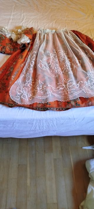 Traje de fallera