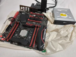 Asus rampague V extreme con procedador 