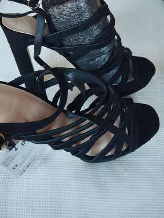 Sandalias de tacón muy alto 