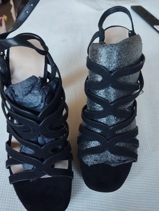 Sandalias de tacón muy alto 