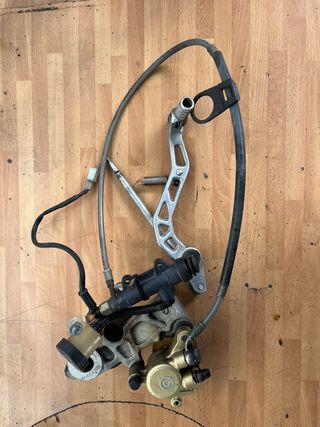 FRENO TRASERO BREMBO KTM 640