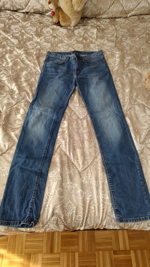 Jeans uomo blu e azzurro