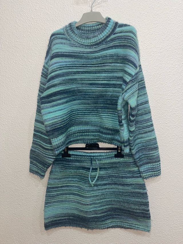 Conjunto niña camiseta y falda