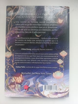 Un violeta hecha espinas