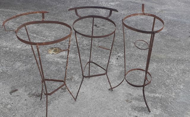 portacatino in ferro forgiato a mano vintage