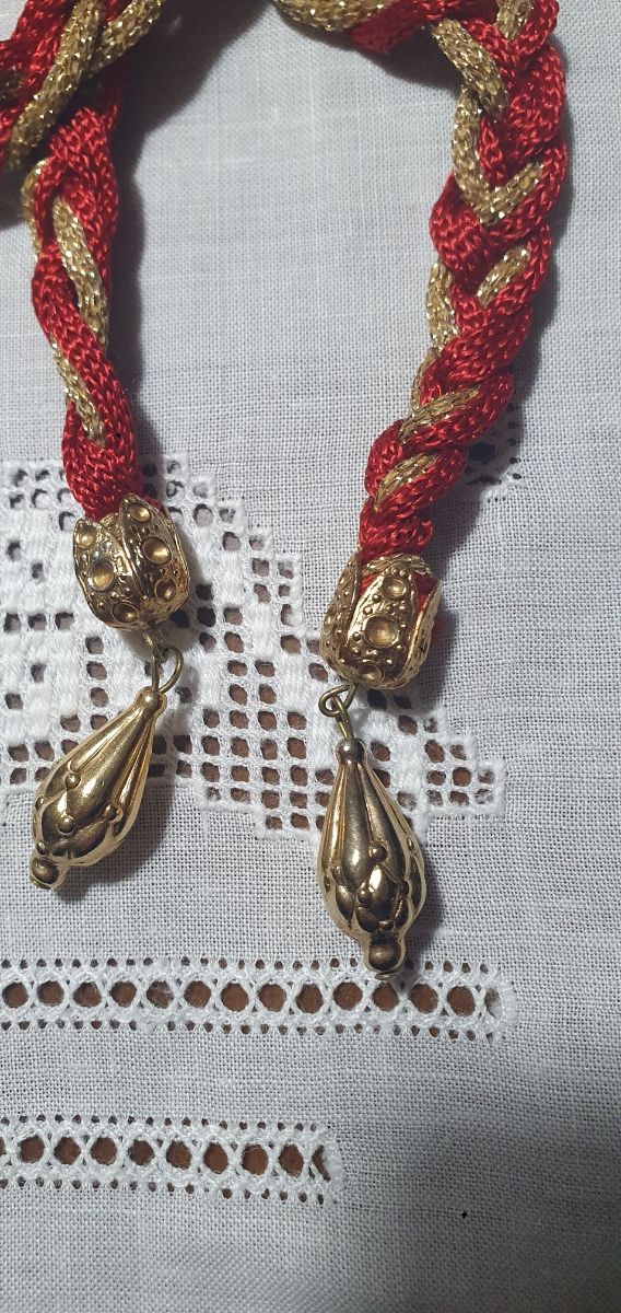 Cinturina rosso e oro