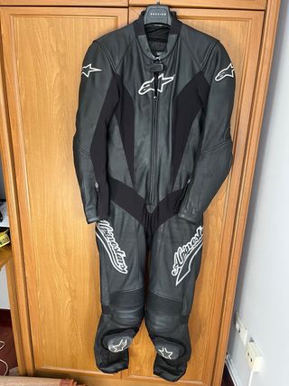 Mono alpinestar chica talla 42 impecable