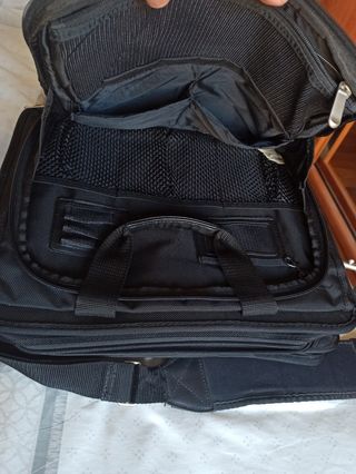 Maletín para ordenador.