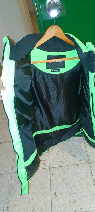 Abrigo impermeable Mountain 