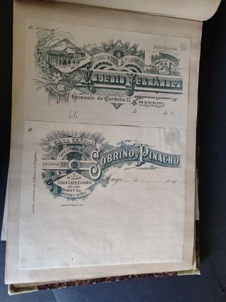 Álbum antiguo , facturas, papel viejo