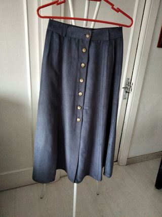 Conjunto de falda y chaleco