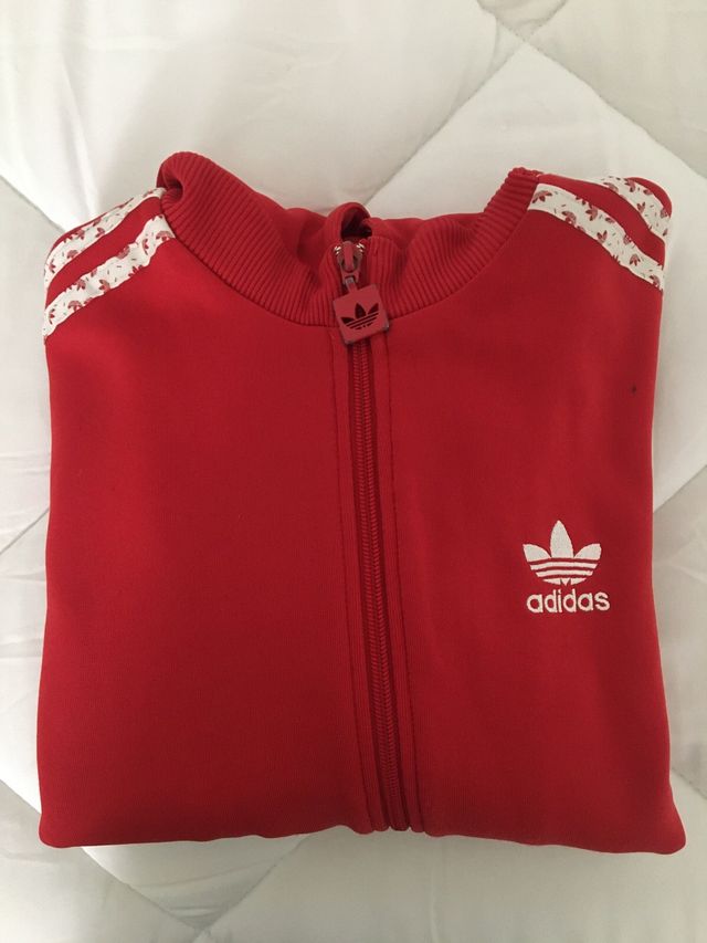 Sudadera roja Adidas 38