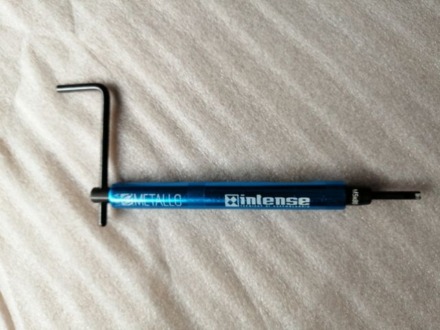 Attrezzo inserti heli coil