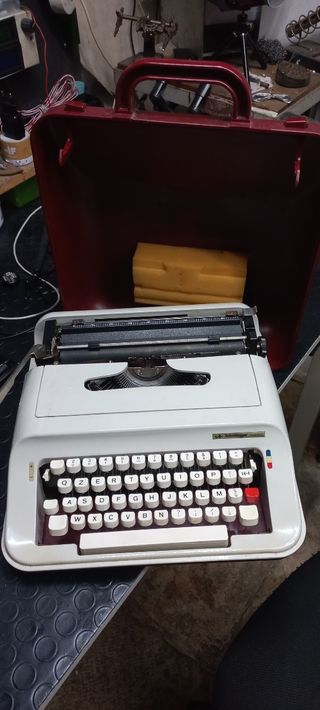 Macchina da scrivere