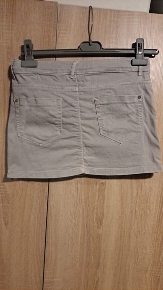 Falda vaquera gris zara
