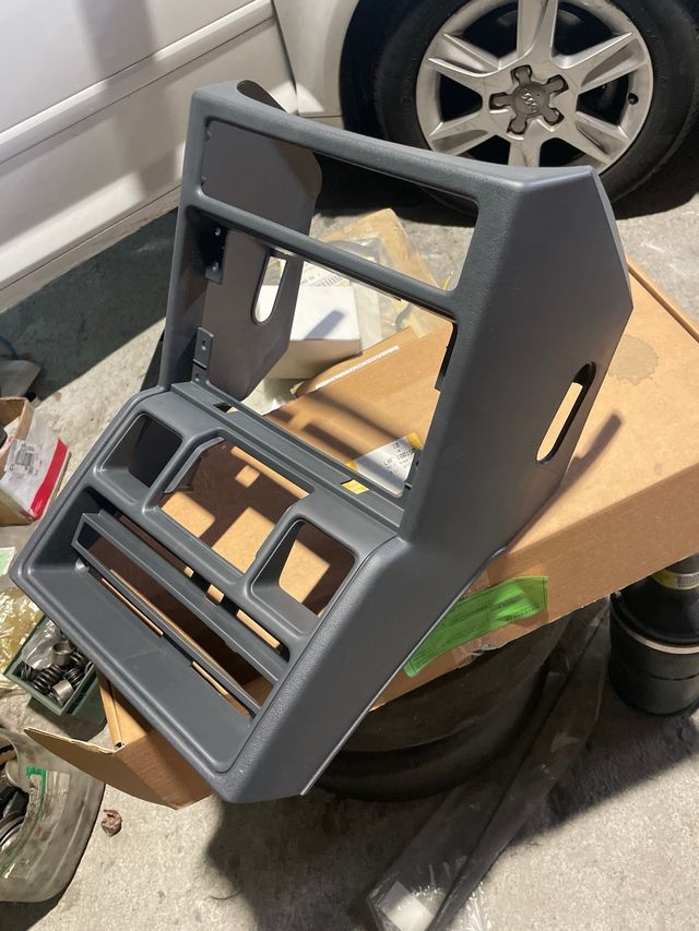 Calandra calefaccio mitsubishi montero v40