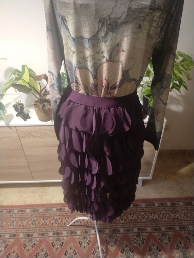 Falda gasa berenjena nueva 