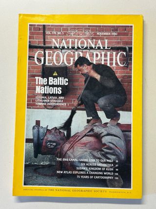 4 Revistas National Geographic ingles