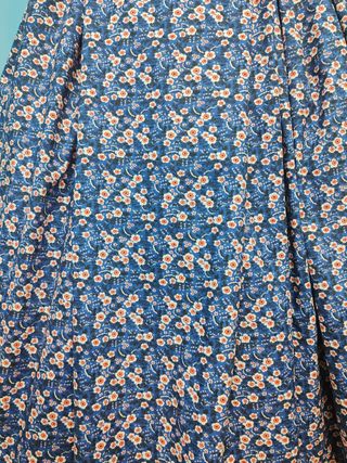 Falda regional 38 a 40