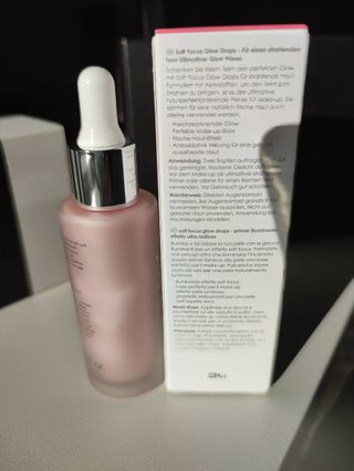 Prebase iluminadora Rodial Soft Focus Glow Drops