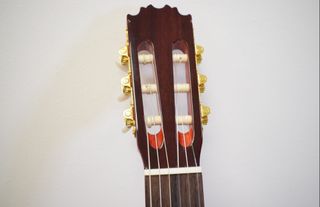 Guitarra flamenca Tatay amplificada