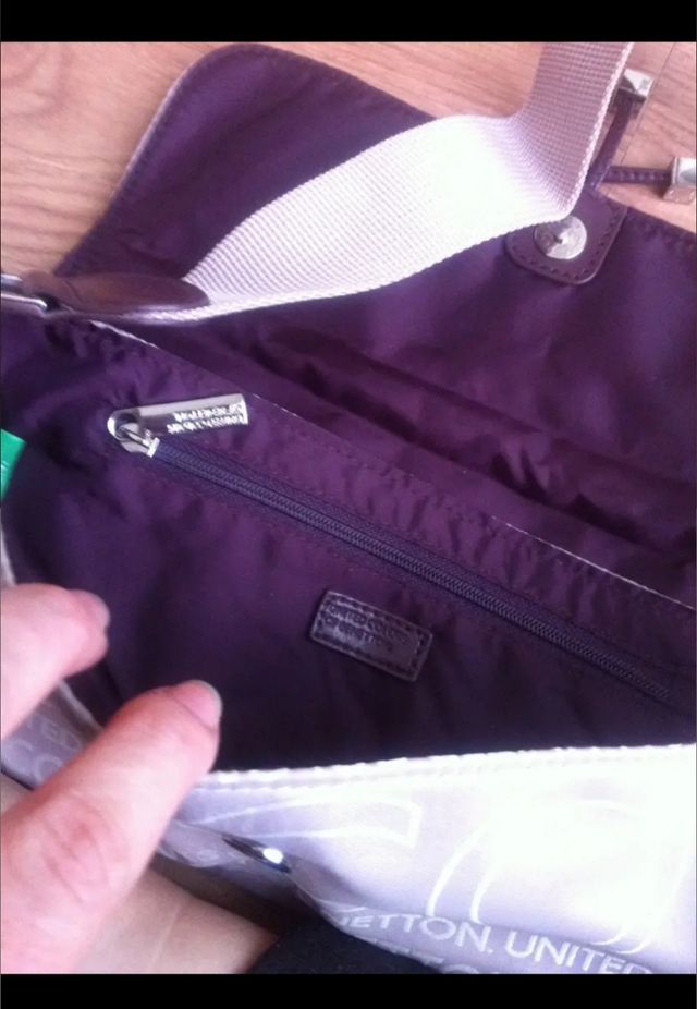 Bolsito Benetton NUEVO